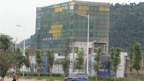 江門商貿(mào)再添新動(dòng)能 西部食品商貿(mào)城營銷中心封頂，預(yù)計(jì)10月底開盤引領(lǐng)行業(yè)發(fā)展